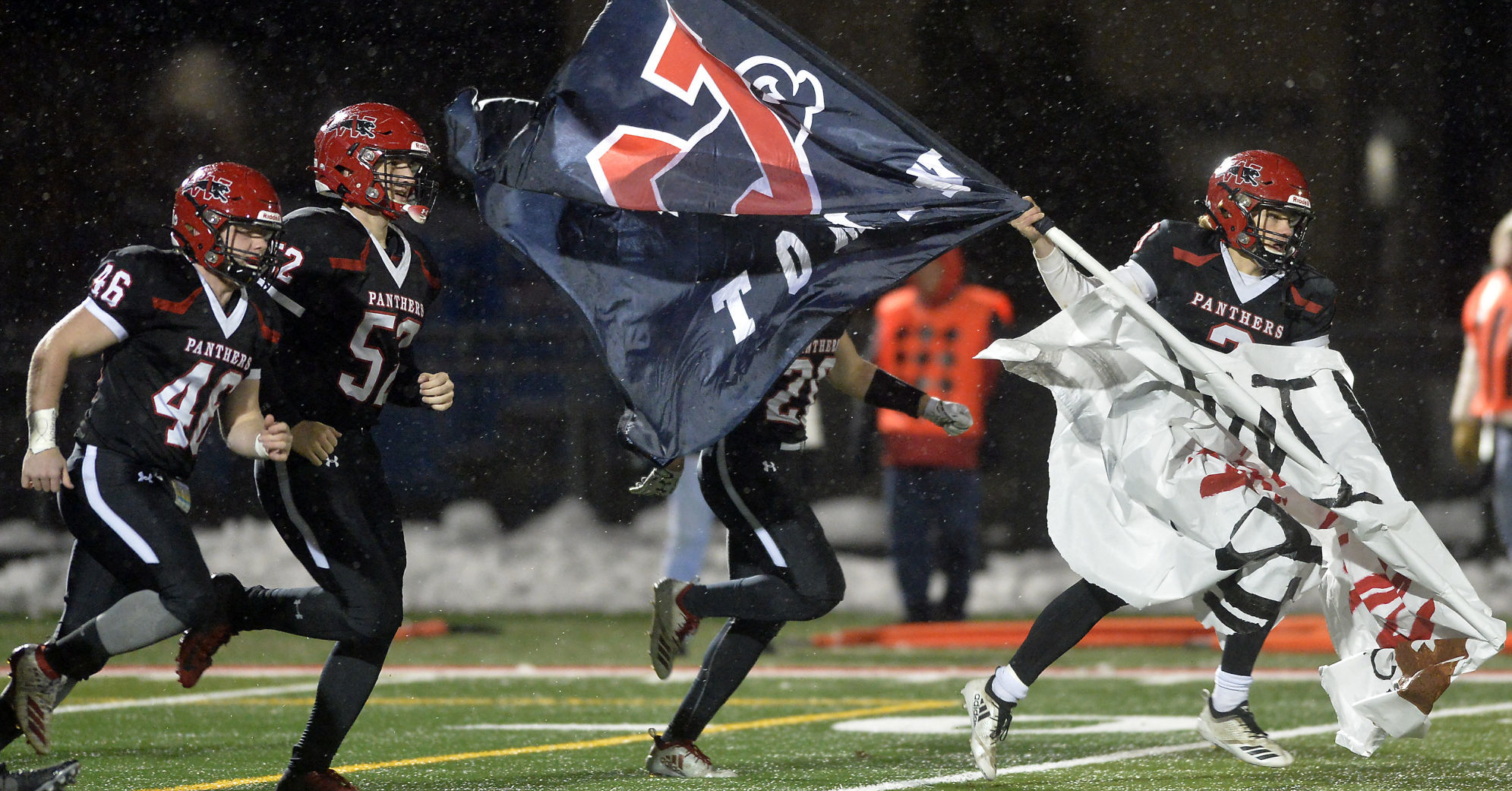 FOOTBALL WILMOT WAUKESHA WEST